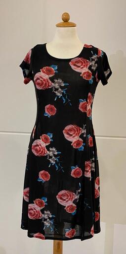Summer Dress Pink Roses